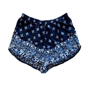 ABERCROMBIE HIGH WAISTED LIGHT BLUE PRINTED SHORTS SIZE EXTRA